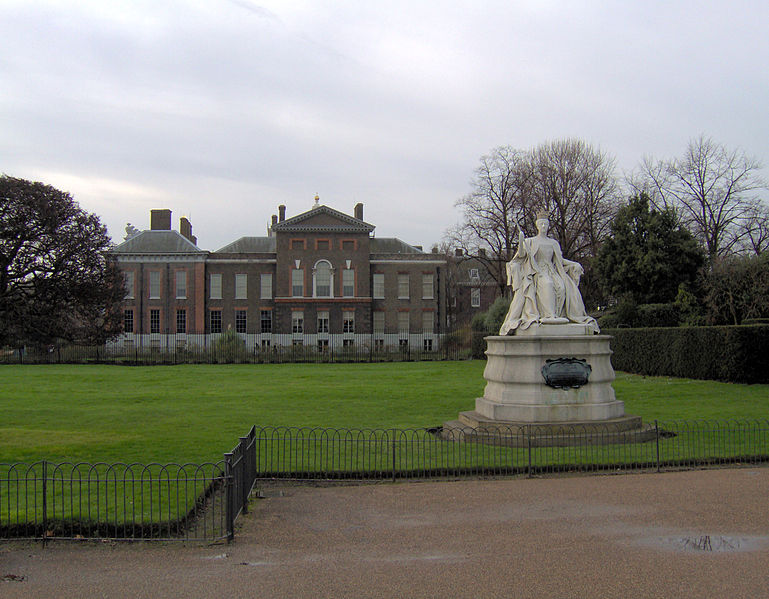 Victoria and Kensington Palace []